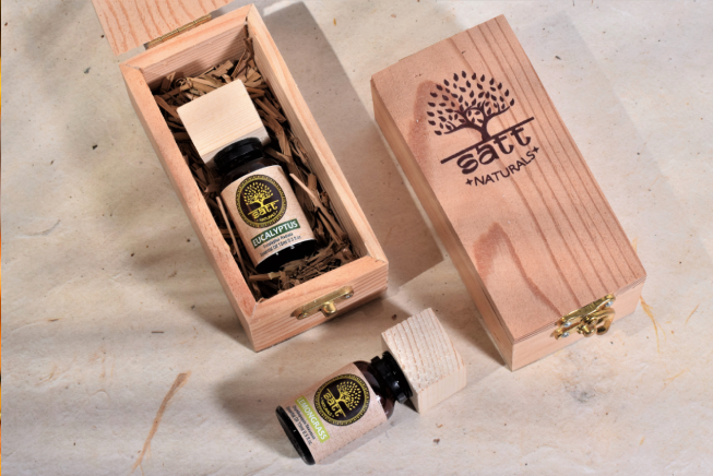 Eucalyptus and Lemongrass Oil - Best Mosquito Repellants