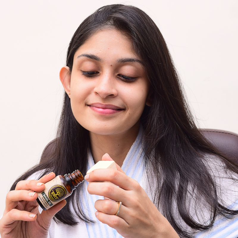 Basil Essential Oil (15 ml)