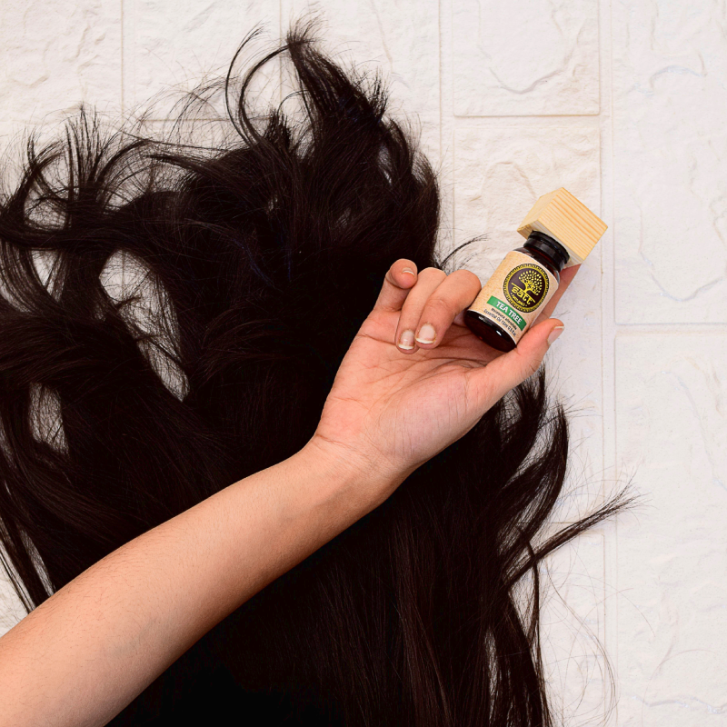 Tea Tree Essential Oil (15 ml)